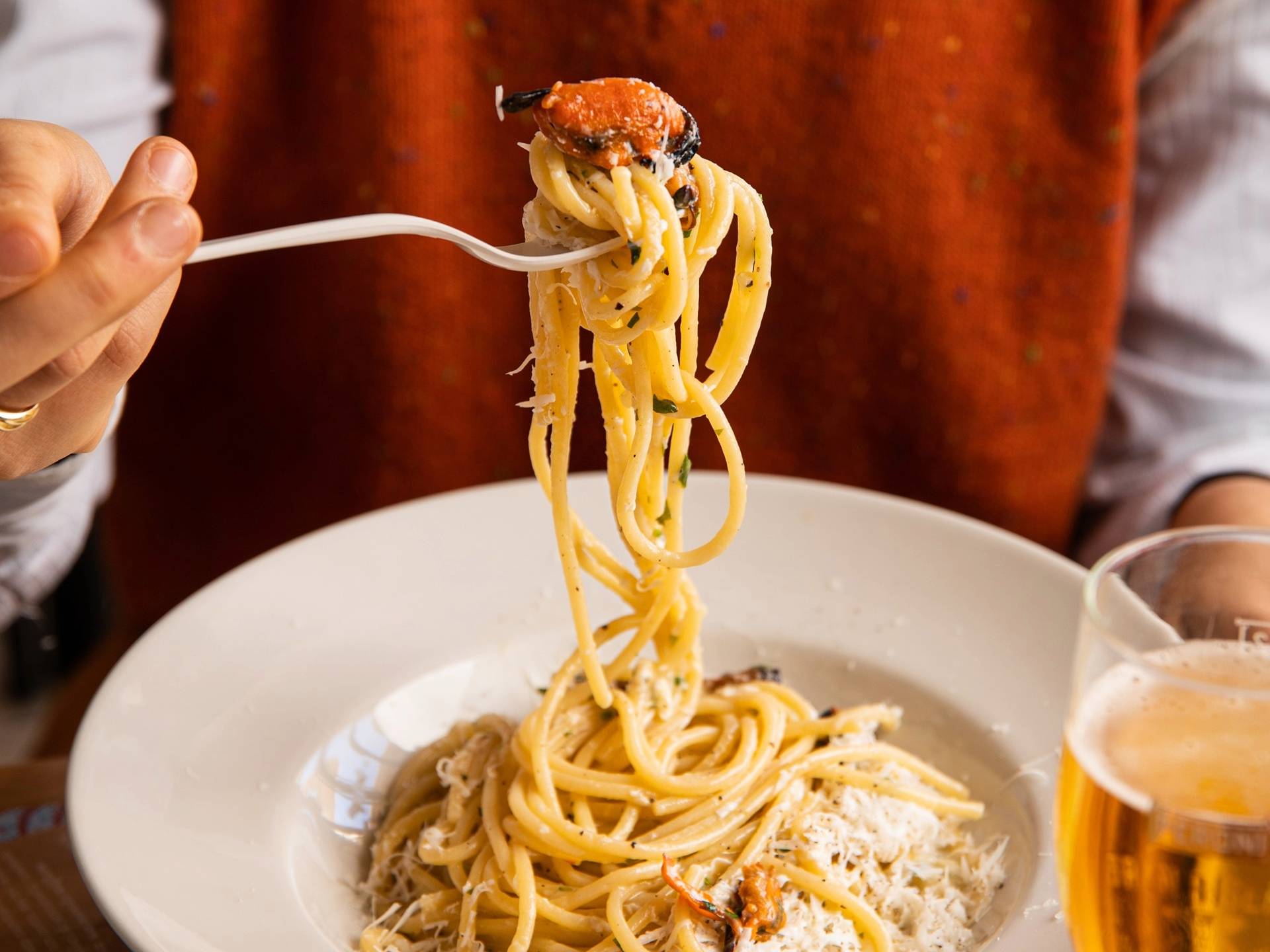 Spaghetti cacio pepe e cozze Pescaria