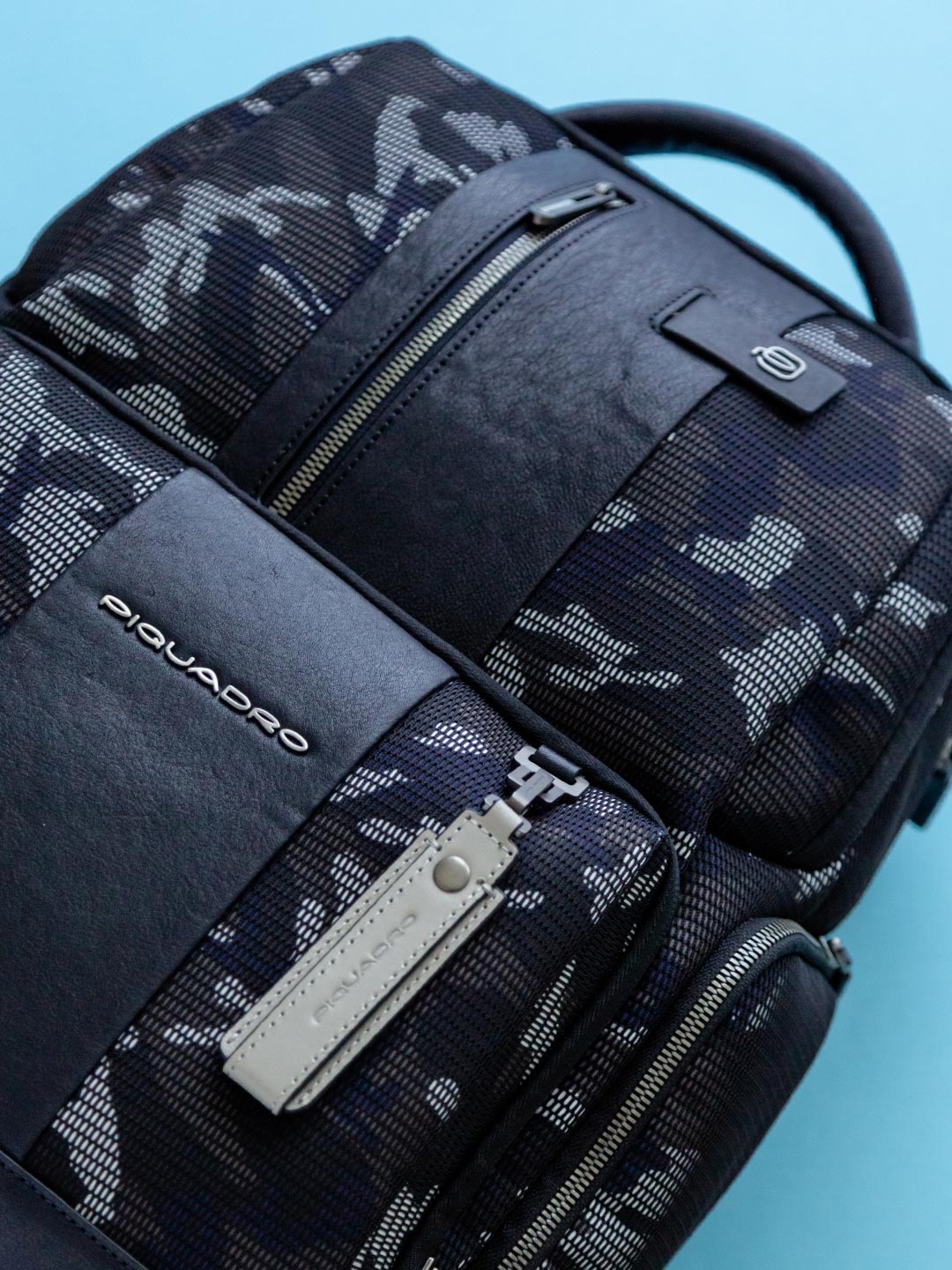 Piquadro backpack's details