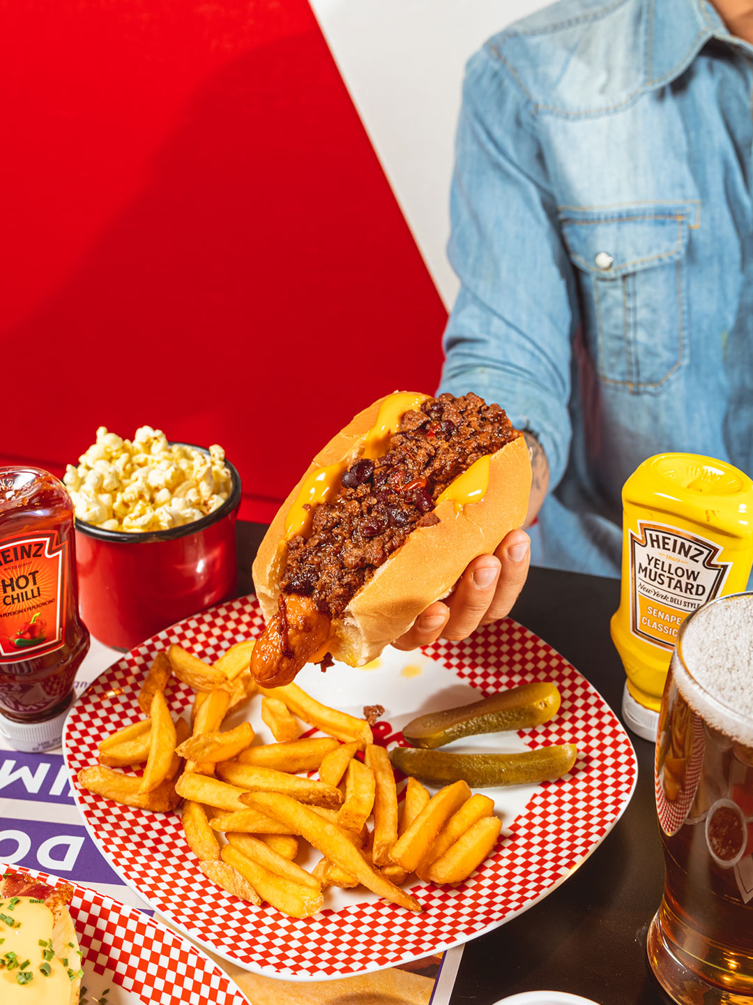 Hot dog America Graffiti e patatine fritte